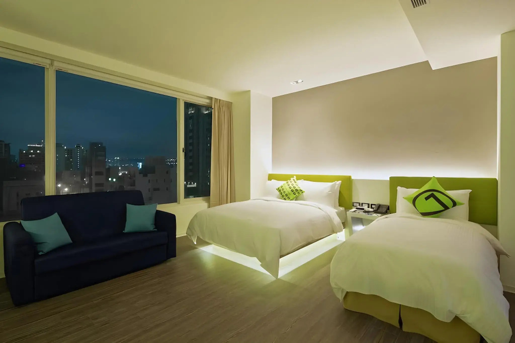 Hotel 7 Taichung