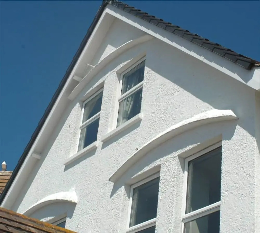 Falmouth Bay Holiday Apartments