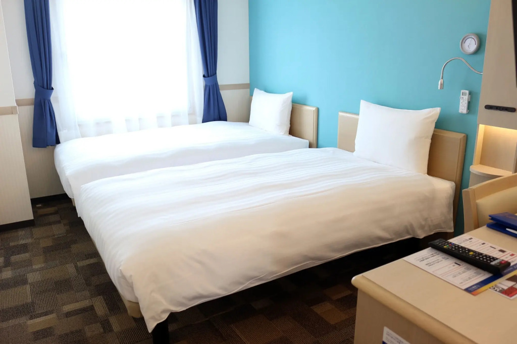Отель Toyoko Inn Osaka Kyobashi Sakuranomiya
