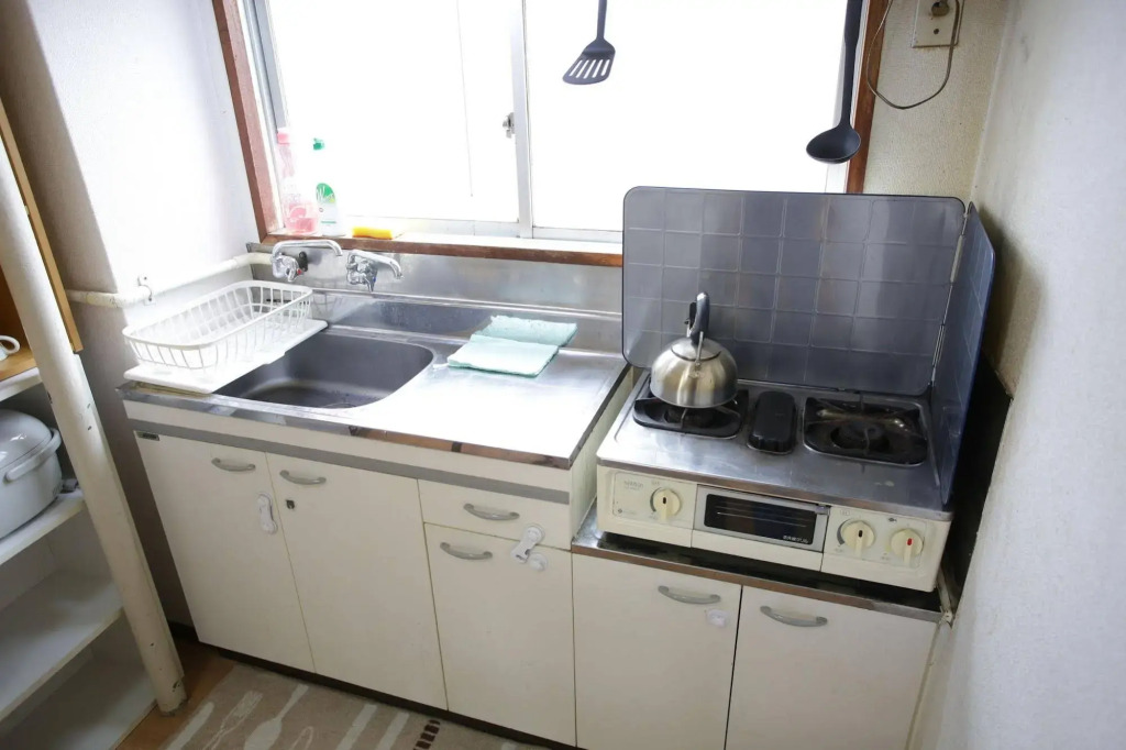 Takano Apartment