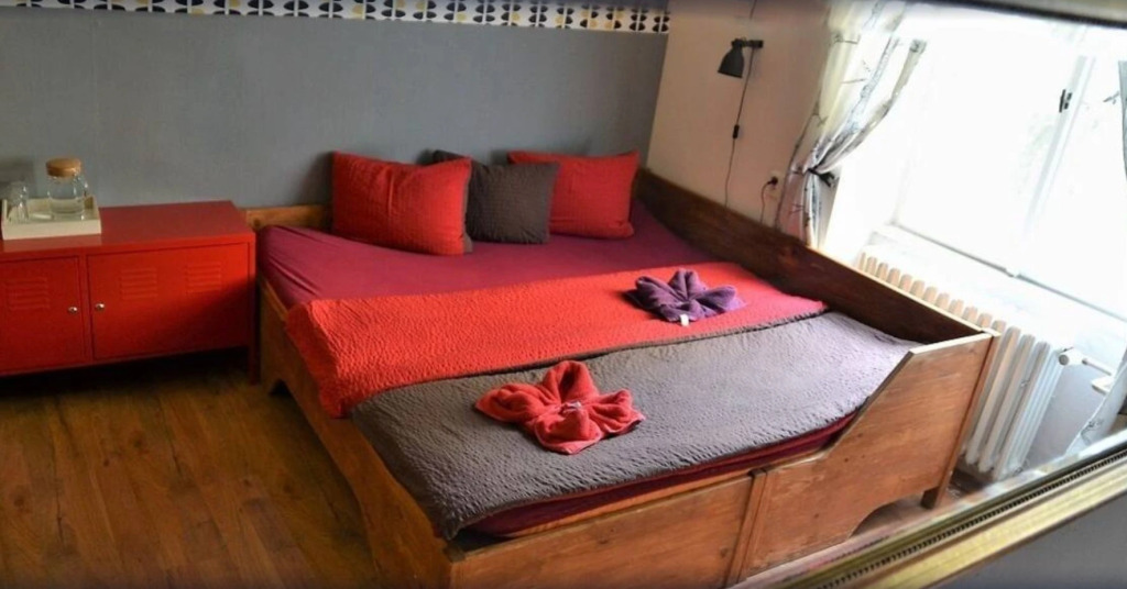 Hostel Elf
