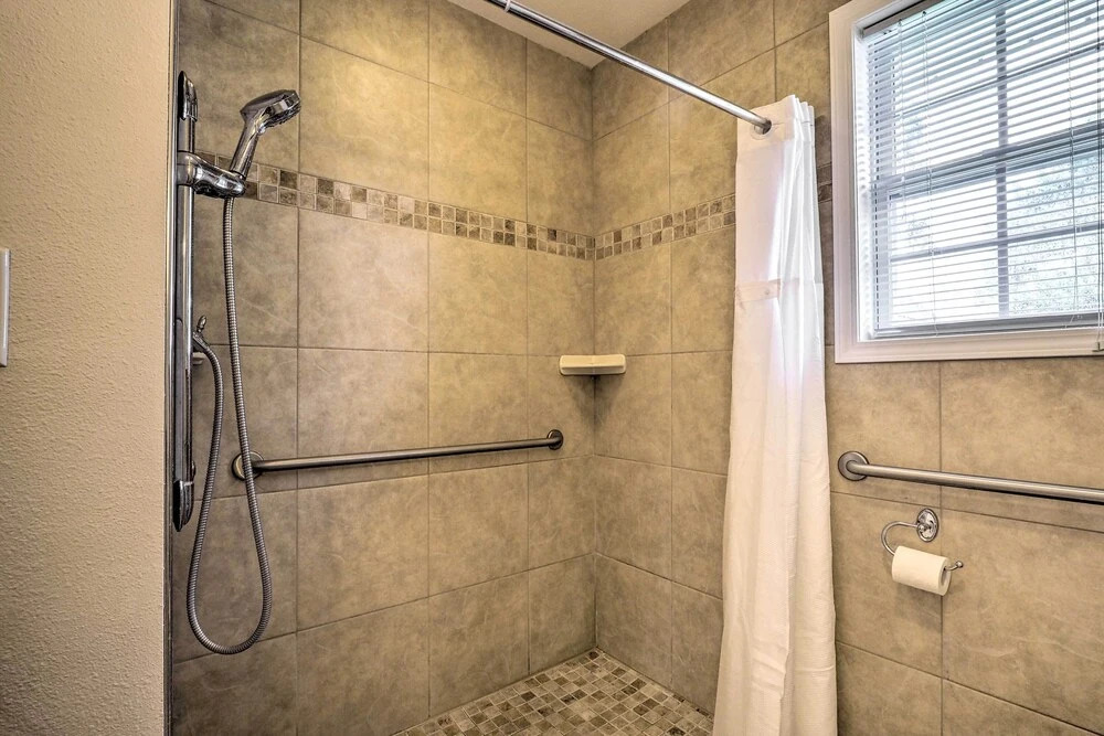 Pet-friendly Georgetown Home < 1 Mi to Dtwn!