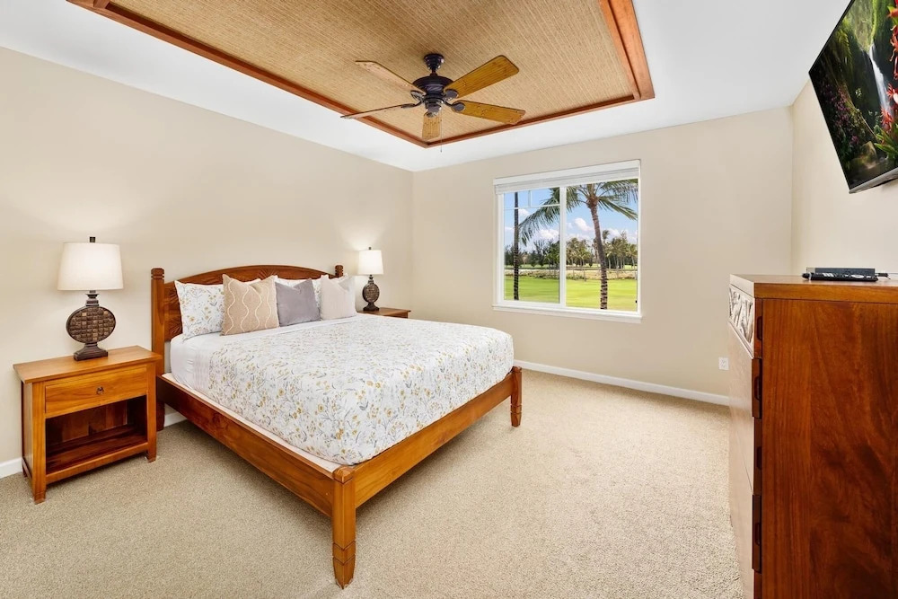 Waikoloa Beach Villas F22 2 Bedroom Condo by RedAwning