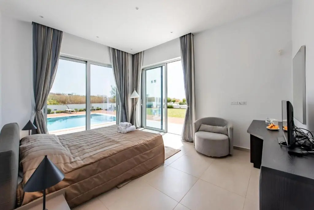 Seafront Villa Cecelia by Ruidoso Luxury