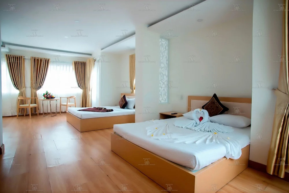 Golden Tulip Hotel