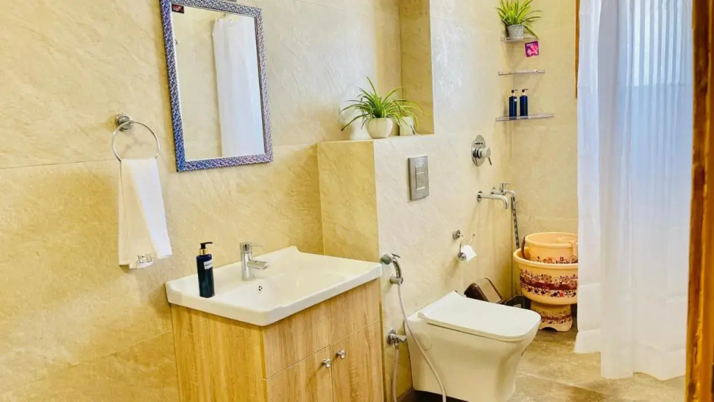 FabHotel Gurgaon 6 Sector 52