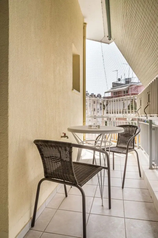 Classy 2 bedroom apartment near Acropolis & Metro