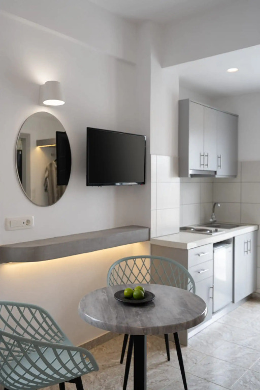 White Lily Suites & Lofts