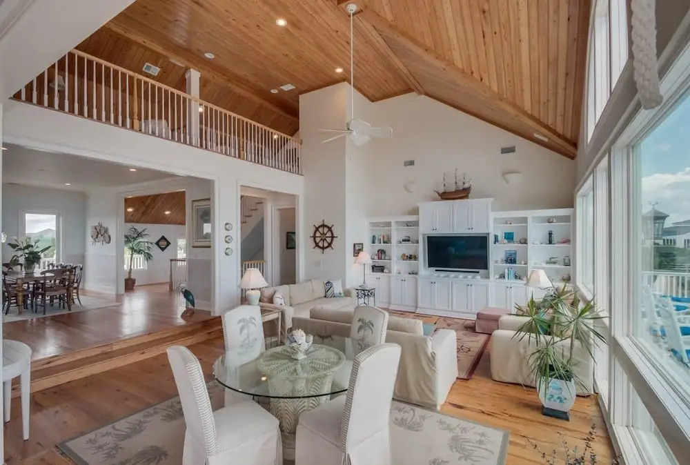 Blue Dolphin 6 Bedroom Home