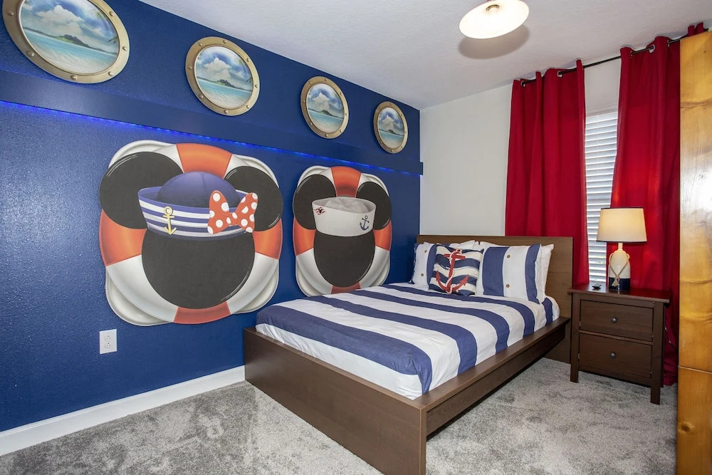 Sanitized! Gorgeous Family Getaway 4Bd Home w/ Pool Close to Disney 4983