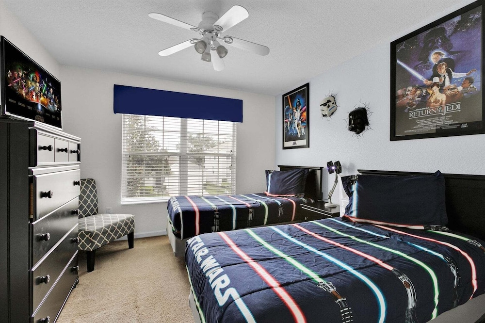 Windsor Hills Resort 5 Bedroom Updated Pool Home 0853