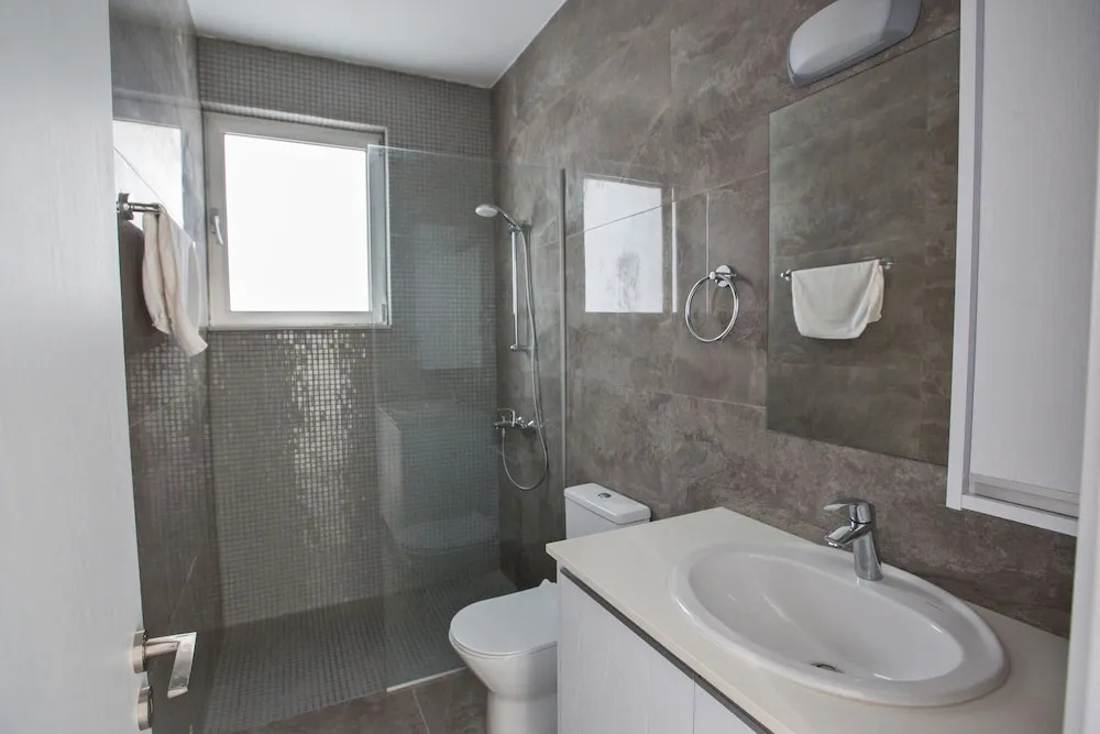 Villa Prol24,brand New 2bdr Protaras Villa with Pool,close to Fig Tree Bay Beach