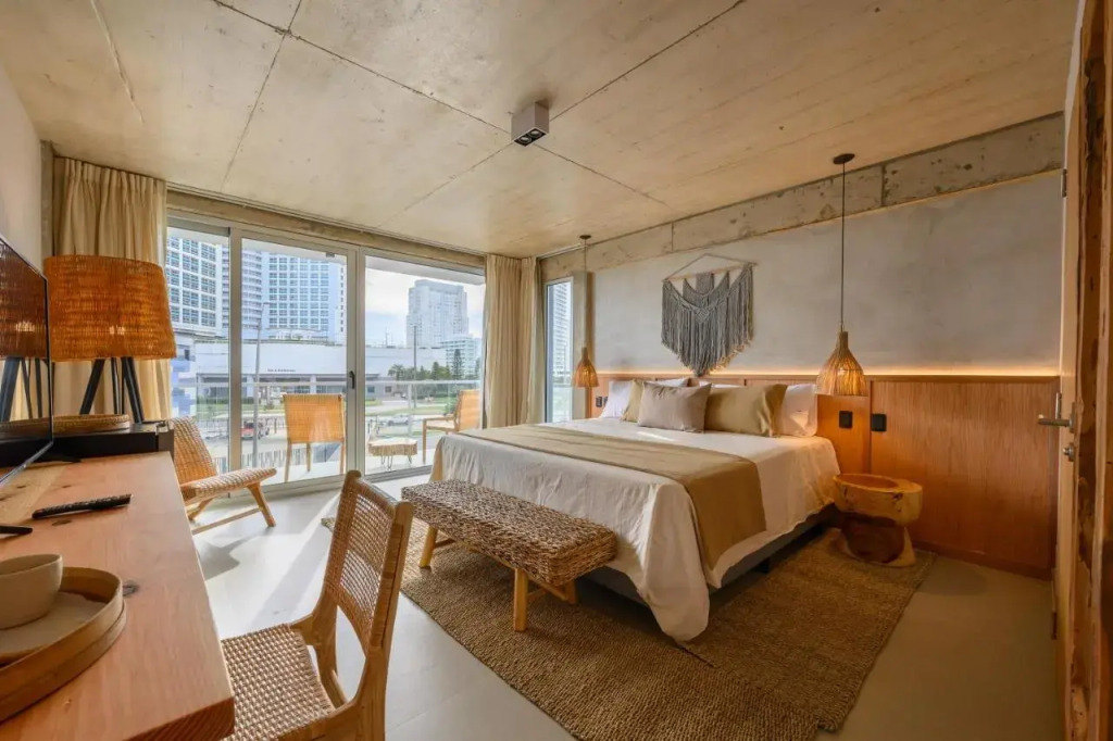 Ambar Hotel