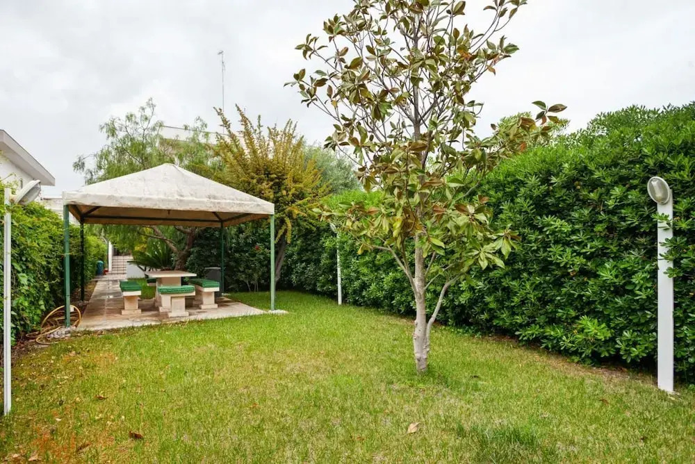 Torre a Mare Villa with Garden & Parking