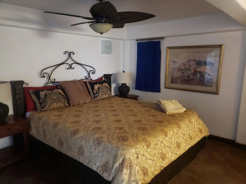 Casa Playa Baja
