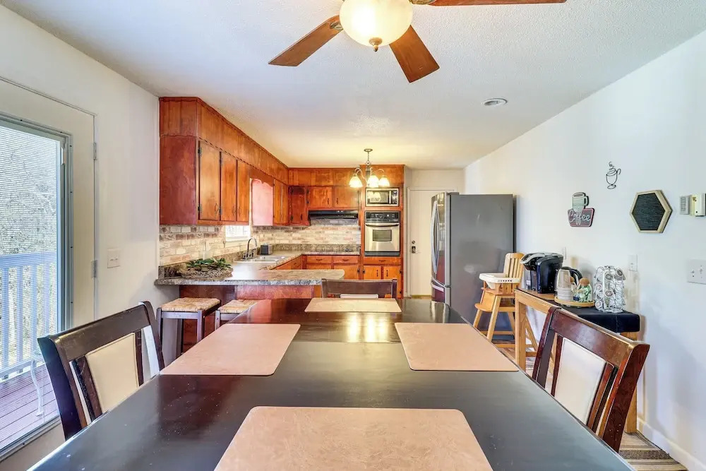 Peaceful Trenton Home w/ Patio Near Hiking!