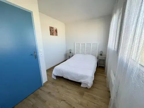 1 Bleu Azur