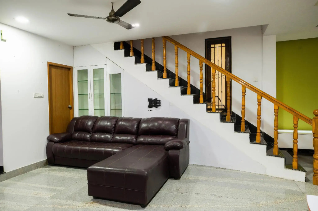 OYO 29651 Sorgam Stay
