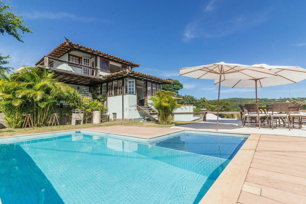 Casa com Vista Incrível, Quatro Suítes Próx a Praia de Geribá Por Luxury Rentals
