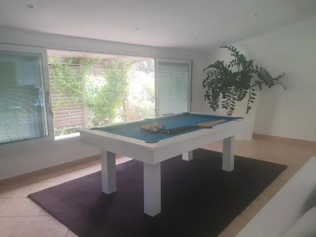 Villa Petra Bianca 8 chambres 16 pers À proximité de la Marina de Bonifacio Piscine Chauffée