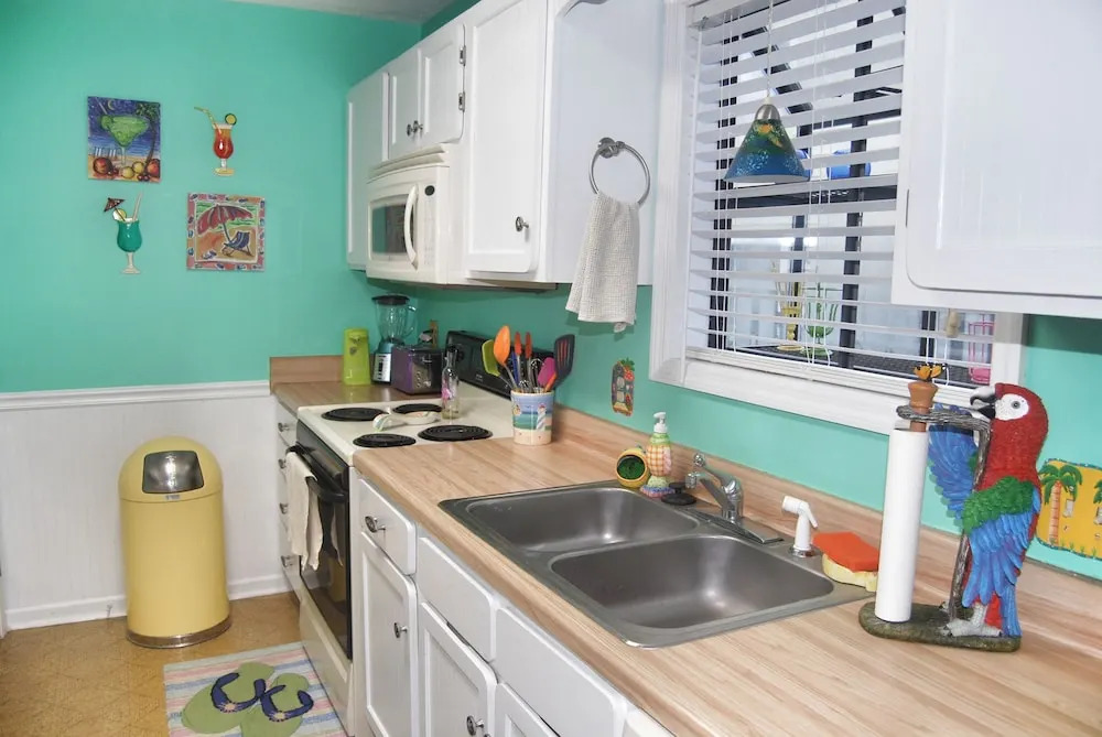 902 Tiffany Lane 3 Bedrooms 2 Bathrooms Home