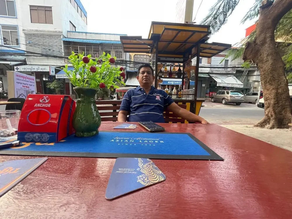 Unique Hotel Management Service