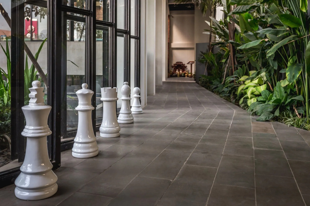 The Aviary Hotel