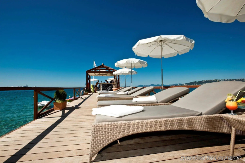 Garden Beach Hotel