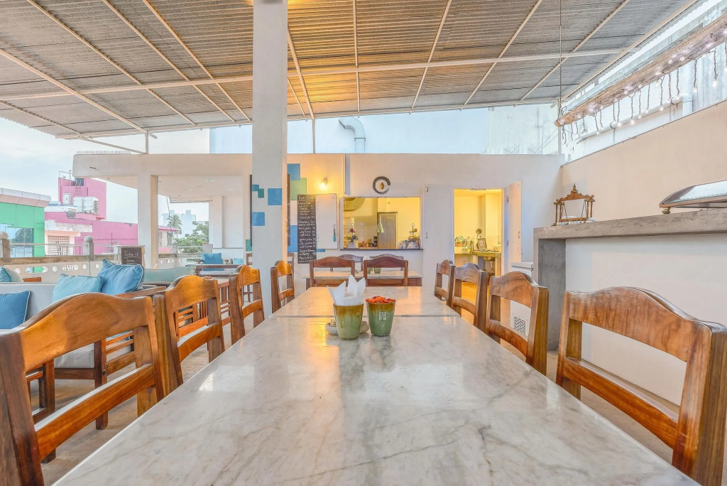 Itsy Hotels Red Lotus Heritage, Promenade Beach