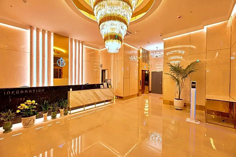 Yeongdo Grandbern Hotel