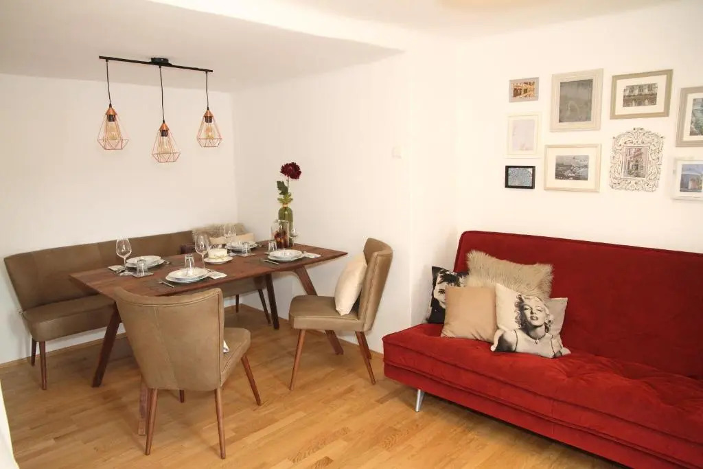 Apartment-Joanneum