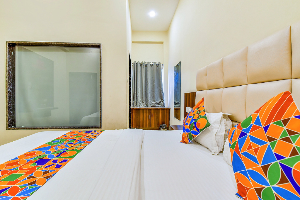 FabHotel Dosa Plaza