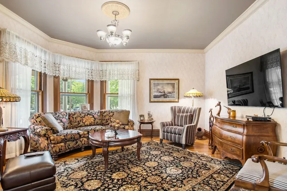 Inn of Saugatuck