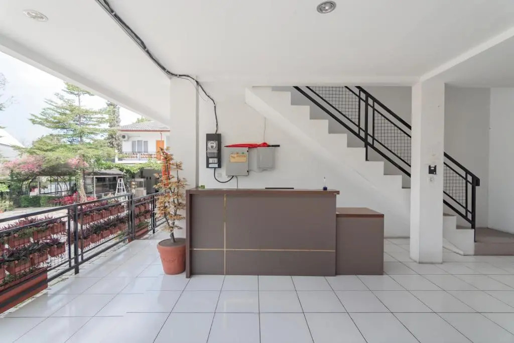 Urbanview Hotel Kazanan Lembang Bandung by RedDoorz