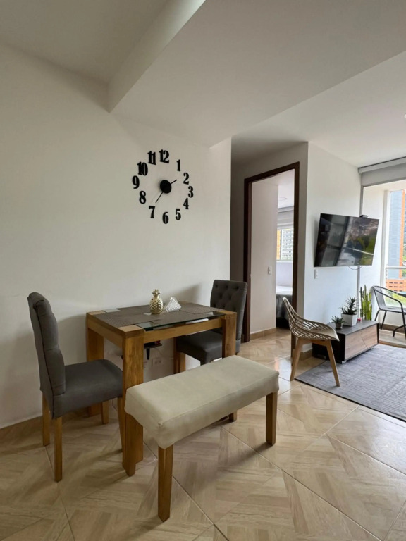 Sabaneta, apartment, Parking, Pool & with club in the sky!