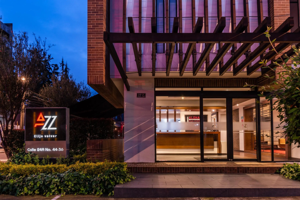 AZ Hotel
