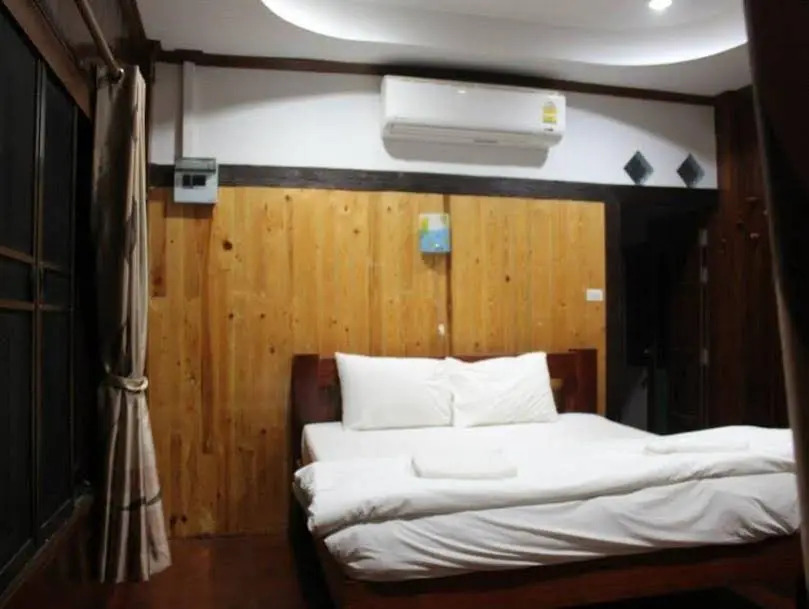 Lung Heng Farmstay Hotel