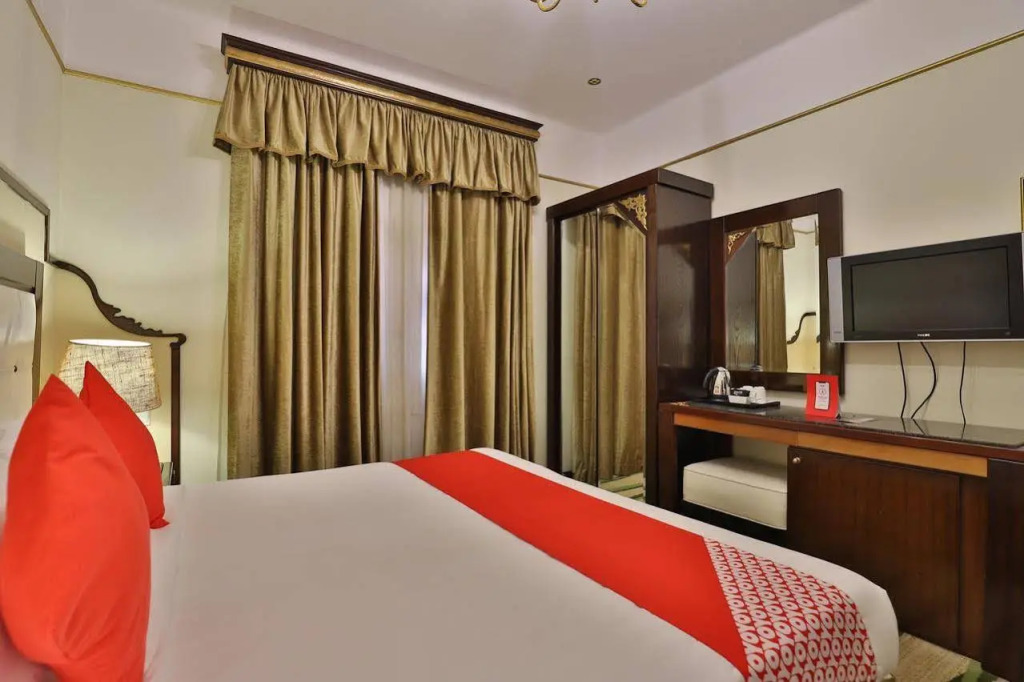 OYO 335 Manazil Al Ain Grand Hotel