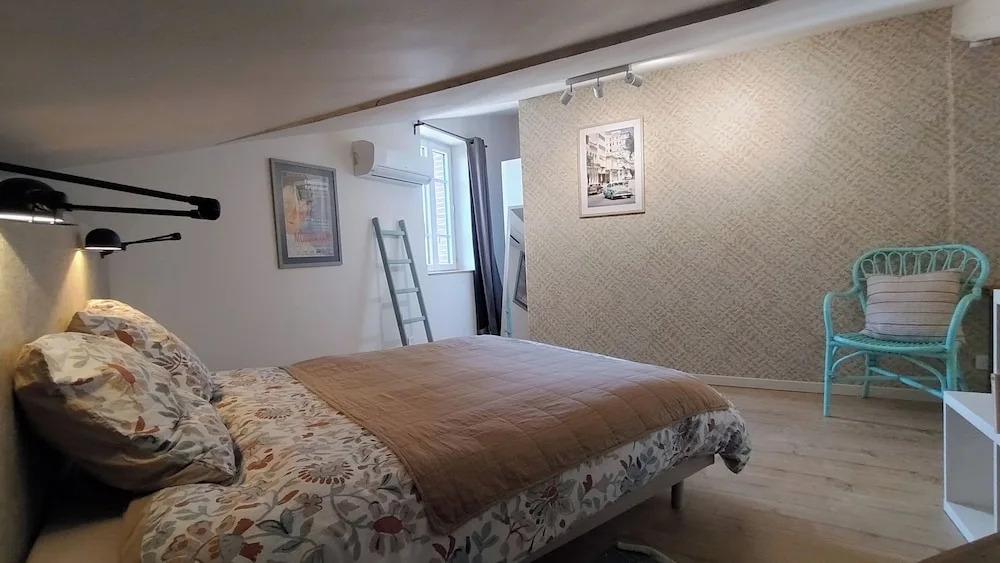 16 Bis-Gîte-Hôtel-Appartement