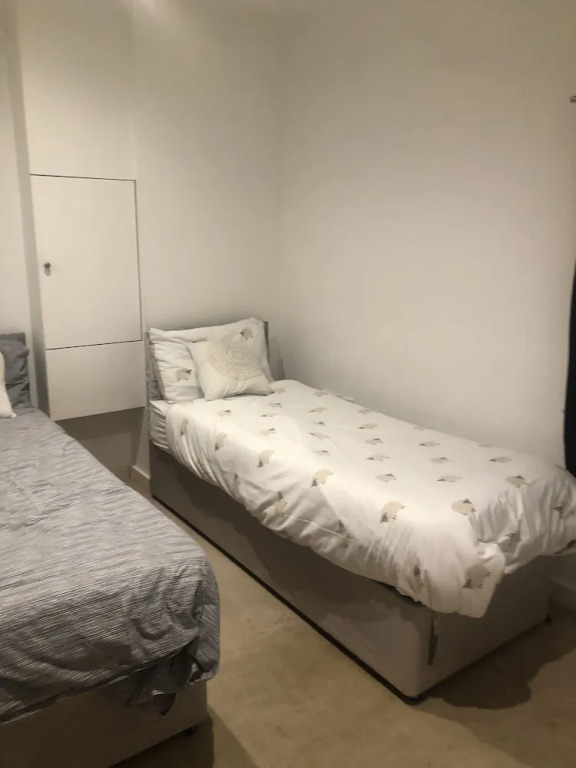 Captivating 1-bed Apartment in Southampton