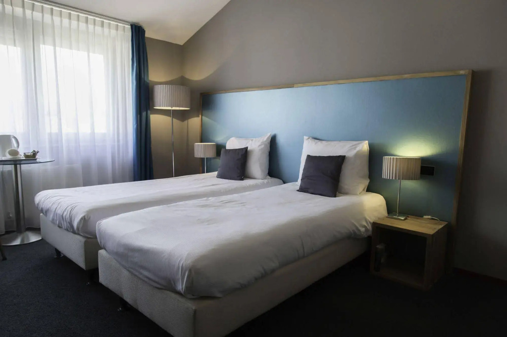 Linge Hotel Elst