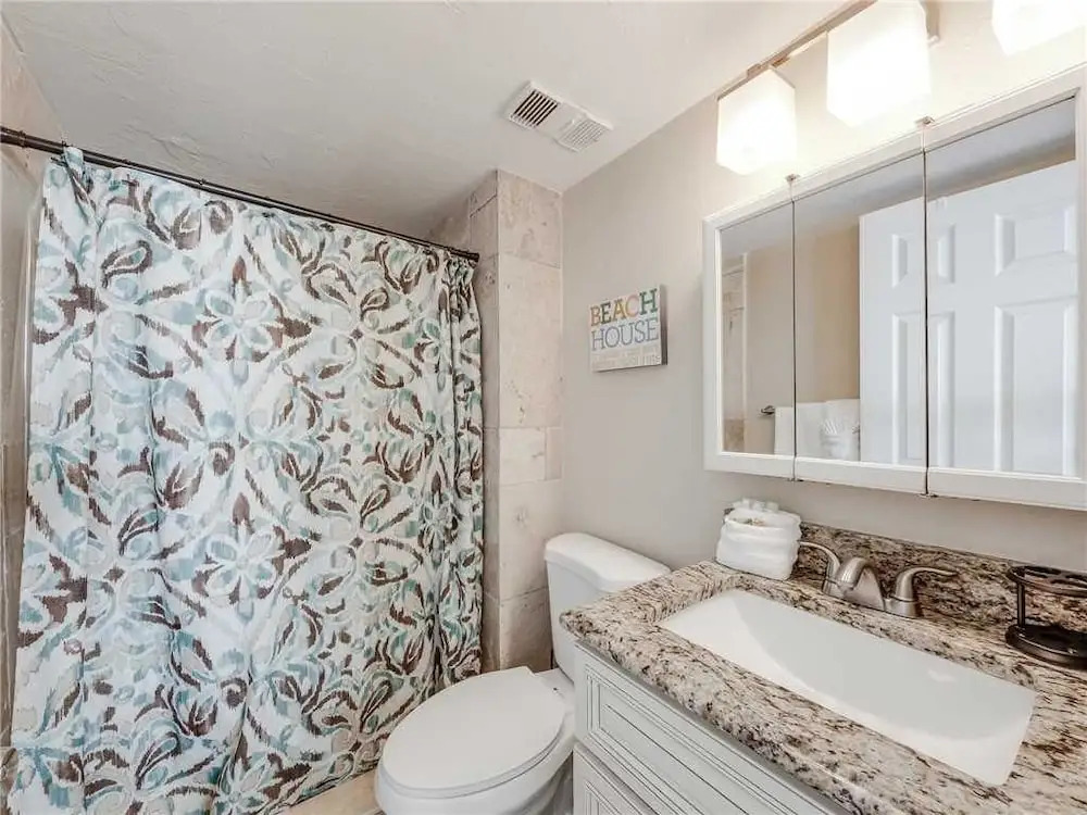 Smugglers Cove 4B6 - Two Bedroom Condo