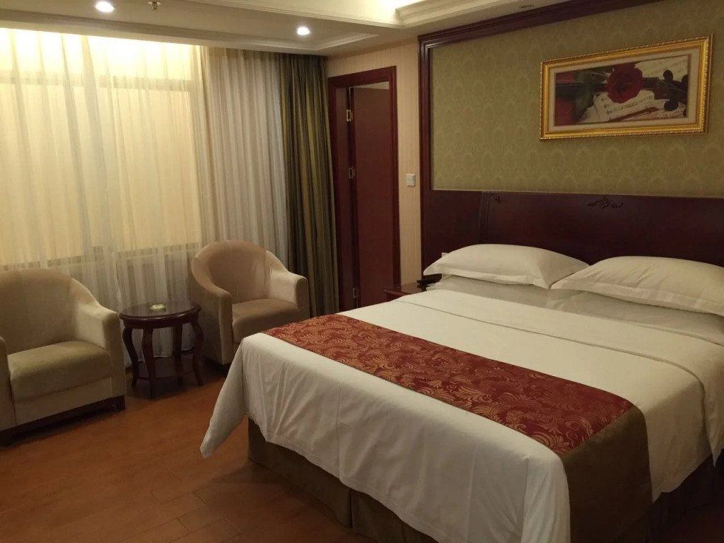 Vienna Hotel Shunde Longjia Exhibition Center