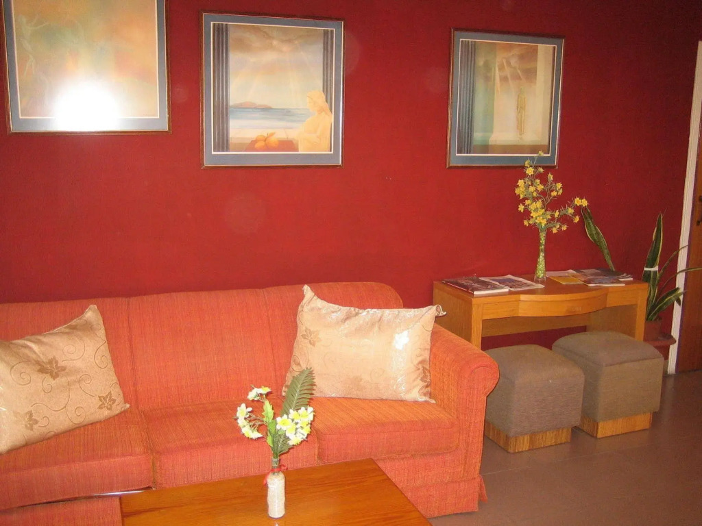 Onisillos Hotel