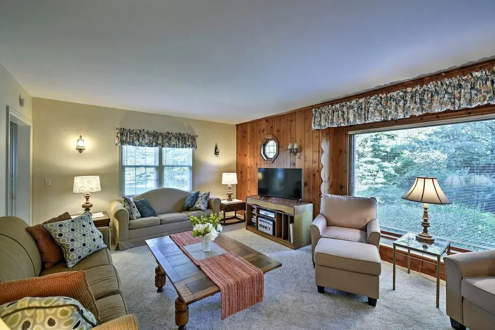 Family-Friendly Fish Creek Cape House w/ Deck