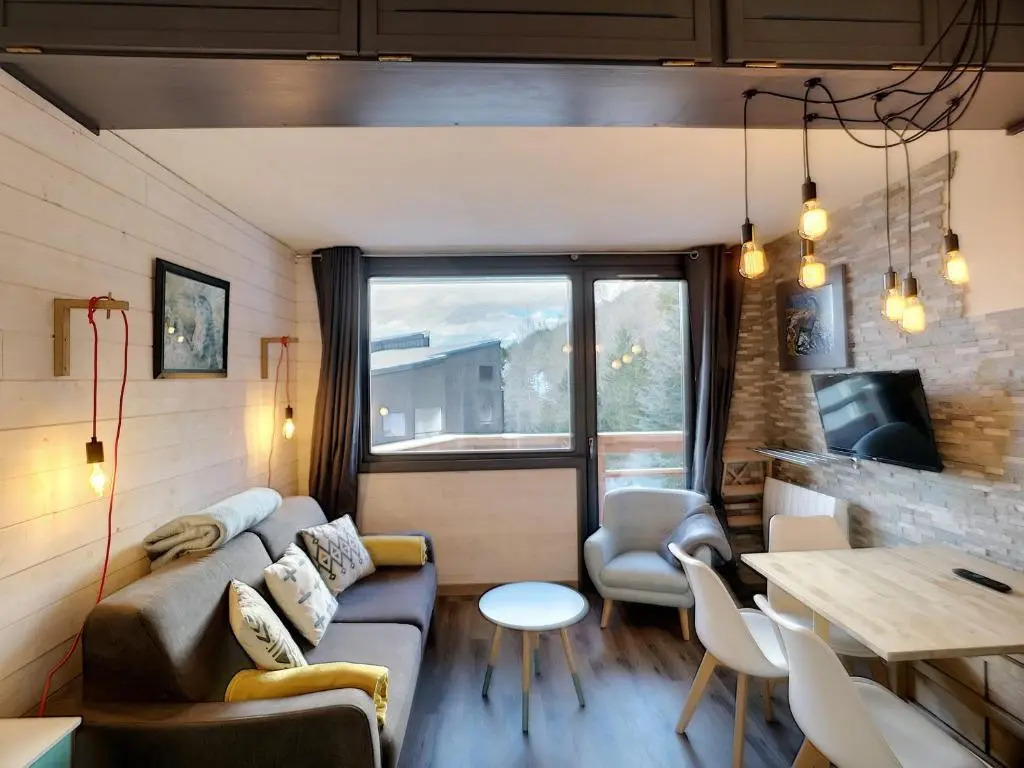 Appartement Les Menuires, 1 pièce, 4 personnes - FR-1-178-134