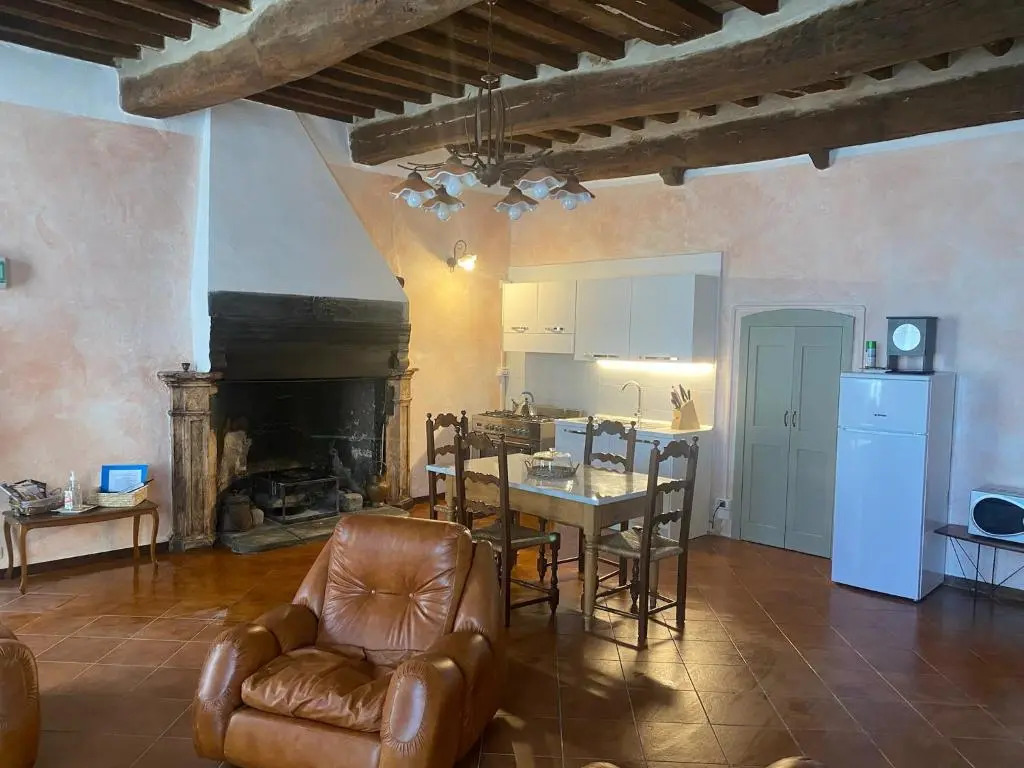 CASA DI NONNA RINDA-Via del Castello n6