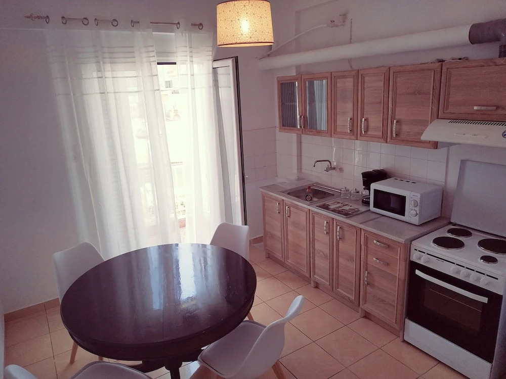 Cozy, Modern And Shiny Flat Near Center & Port