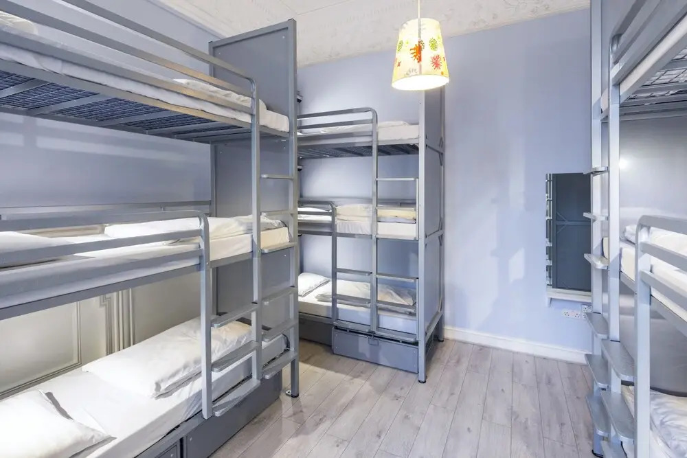 Astor Hyde Park Hostel