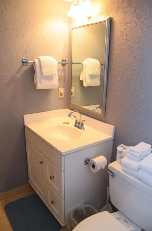 Gulf Shore Condo #517 2 Bedrooms 2 Bathrooms Condo by Redawning